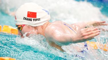 乍听之下似 乍听之下似